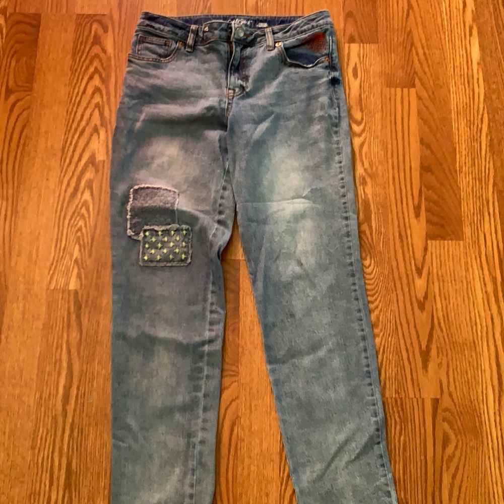 Jeans denim cat& jack patches embroidered size 14